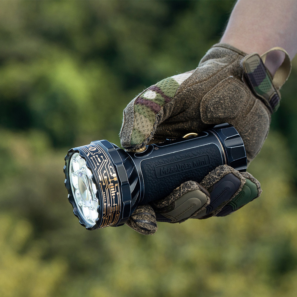 【停產】OLIGHT Marauder Mini 【黑金】7000流明 600米 RGB三色光 調焦手電筒 高亮度 【停產】OLIGHT Marauder Mini 【黑金】7000流明 600米 RGB三色光 調焦手電筒 高亮度