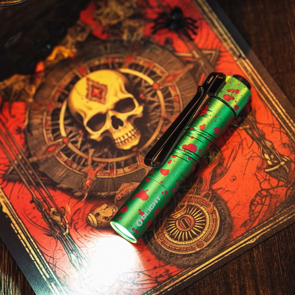 OLIGHT i3T 2 (限量僵屍綠 ) 200流明 62米 雙輸出 EDC手電筒 雙向背夾 帽簷燈 AAA/10440 OLIGHT i3T 2 (限量僵屍綠 ) 200流明 62米 雙輸出 EDC手電筒 雙向背夾 帽簷燈 AAA/10440