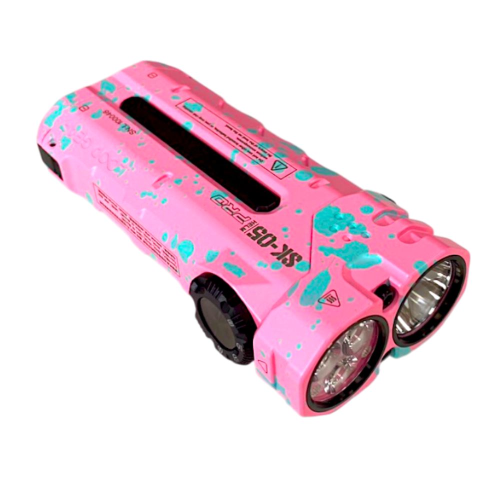 【預購特價】LOOP GEAR SK05 PRO 【僵屍粉】最大輸出4360流明 405米 4合1 EDC手電筒 聚泛光 側光 一鍵操作 磁吸 充放電 TYPE-C  250929