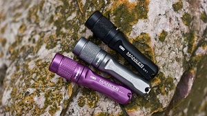Manker E01 高顯色性 90CRI日亞219C EDC隨身小手電 鑰匙圈燈 102流明 (AAA*1)