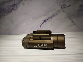 Olight PL PRO 槍燈 砂色版 1500流明 射程280米 生存遊戲 Olight PL PRO 槍燈 砂色版 1500流明 射程280米 生存遊戲