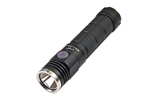 Skilhunt DS21 XP-L LED 900流明 強光側按手電筒 18650 直筒 Skilhunt DS21 XP-L LED 900流明 強光側按手電筒 18650 直筒