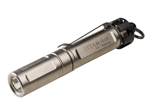 SureFire TITAN PLUS 300流明 三檔調光 EDC 手電筒 AAA SureFire TITAN PLUS 300流明 三檔調光 EDC 手電筒 AAA