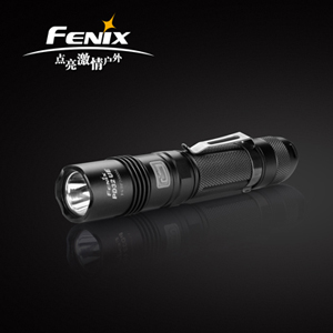 Fenix PD32 旗艦版 中白光